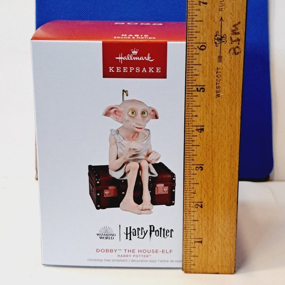 2023 Hallmark DOBBY The House Elf Harry Potter Magic Sound Ornament *NIB* - Picture 9 of 10